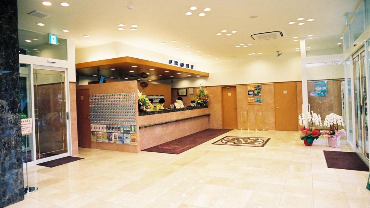 Toyoko Inn Kanazawa-Eki Higashi-Guchi Экстерьер фото