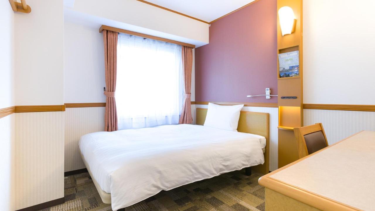 Toyoko Inn Kanazawa-Eki Higashi-Guchi Экстерьер фото