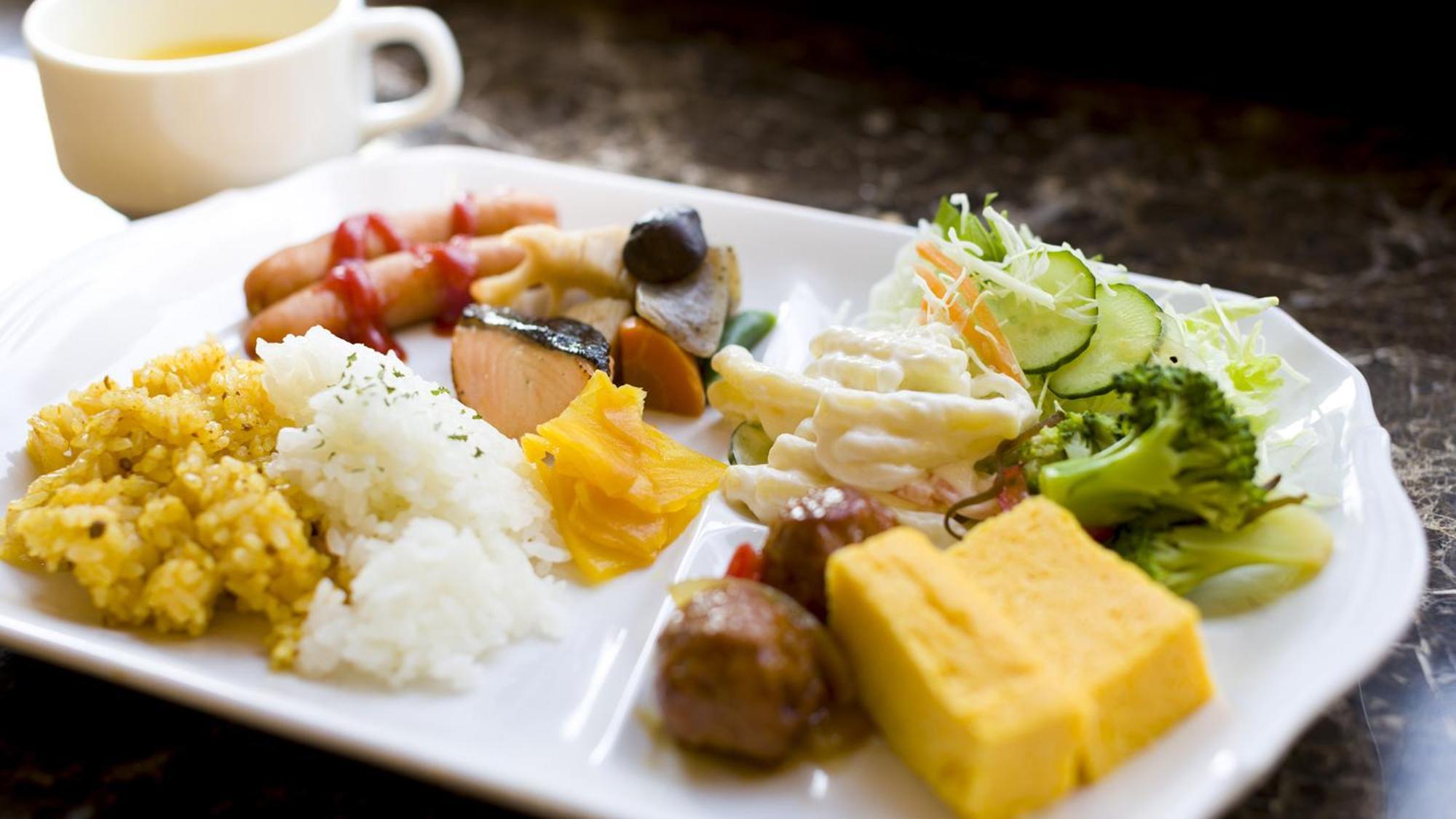 Toyoko Inn Kanazawa-Eki Higashi-Guchi Экстерьер фото