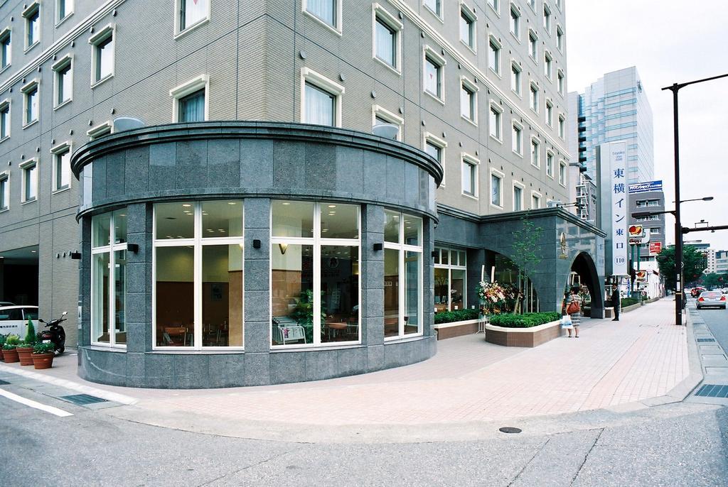 Toyoko Inn Kanazawa-Eki Higashi-Guchi Экстерьер фото