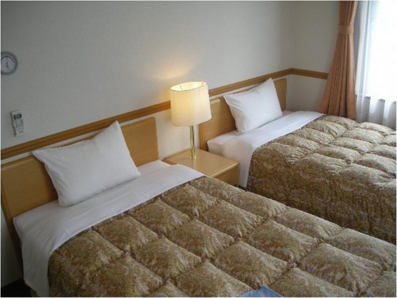Toyoko Inn Kanazawa-Eki Higashi-Guchi Экстерьер фото